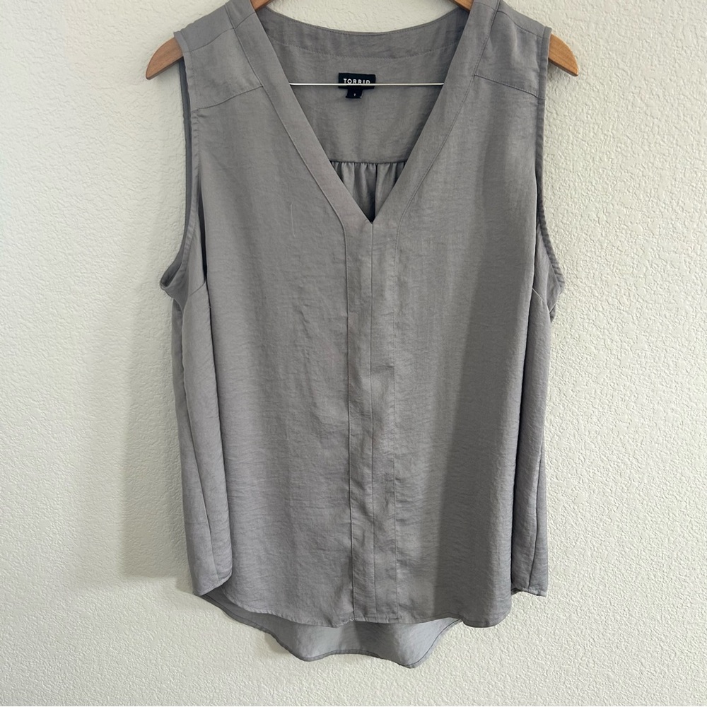 Torrid Gray Sleeveless Blouse